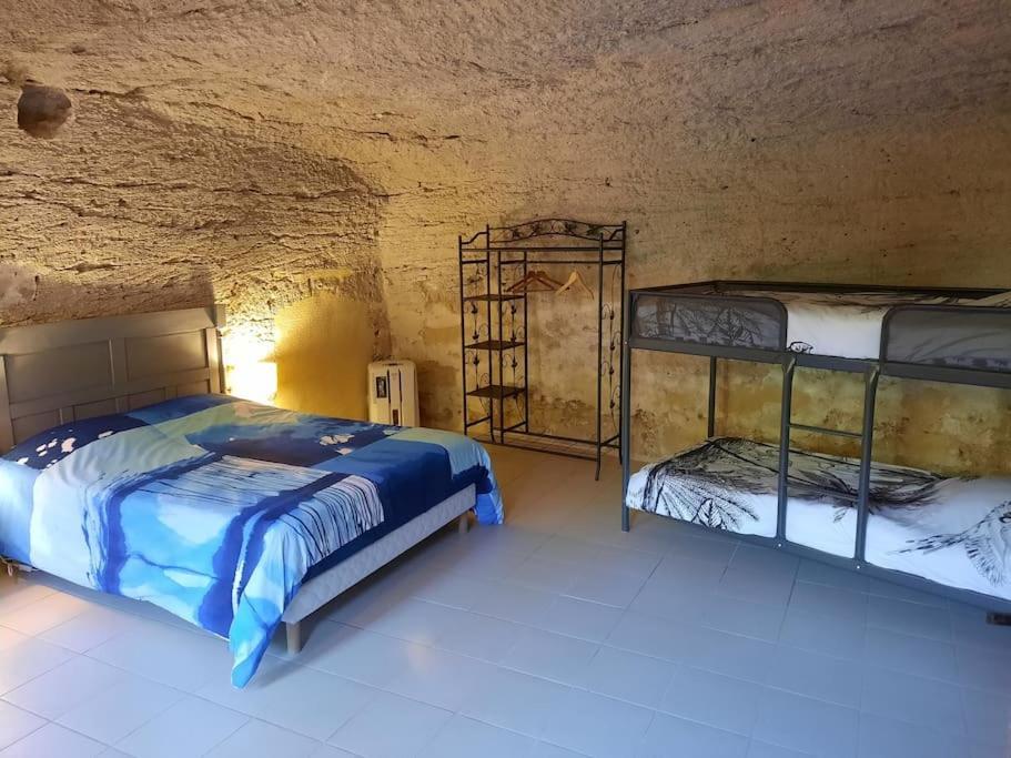 Maison Troglodytique Doue La Fontaine Eksteriør billede