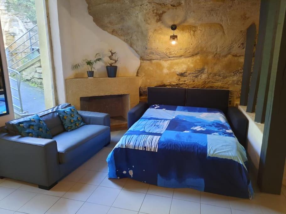 Maison Troglodytique Doue La Fontaine Eksteriør billede